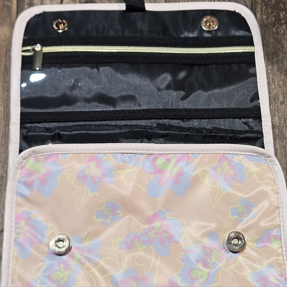 NINE WEST HANGING ORGANIZER NWT